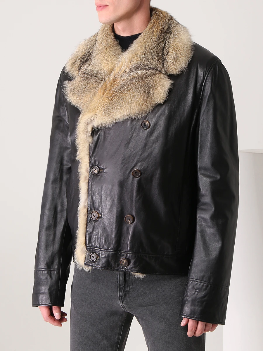 Куртка кожаная с мехом волка