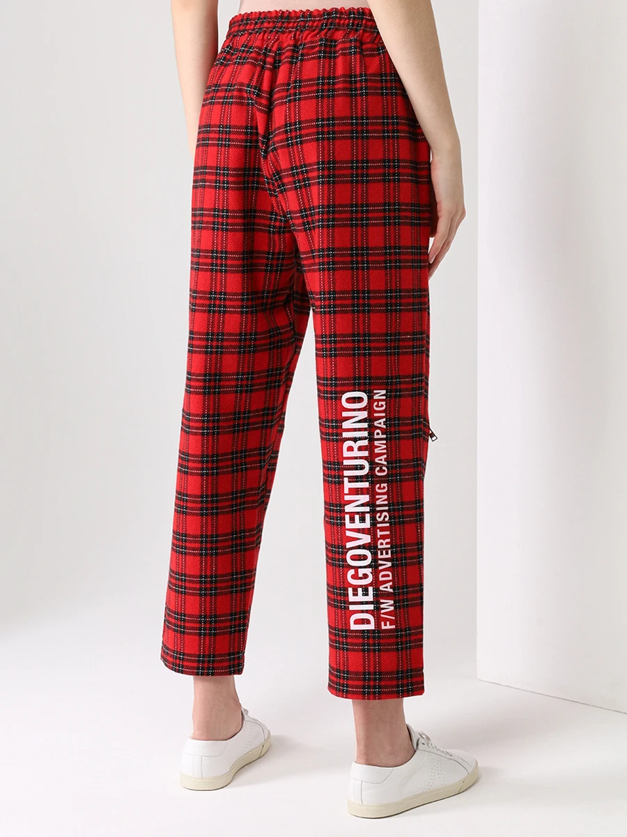 Костюм спортивный в клетку