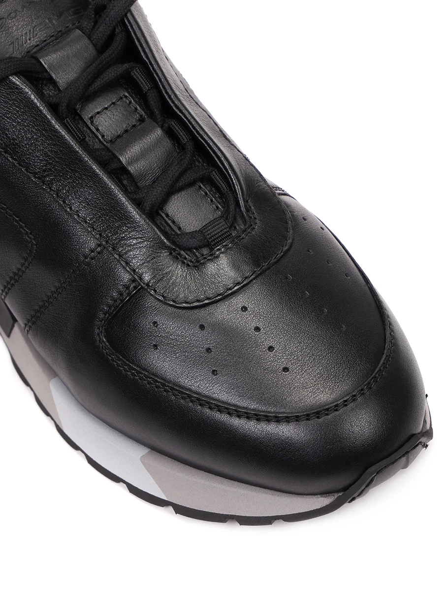 Кроссовки кожаные