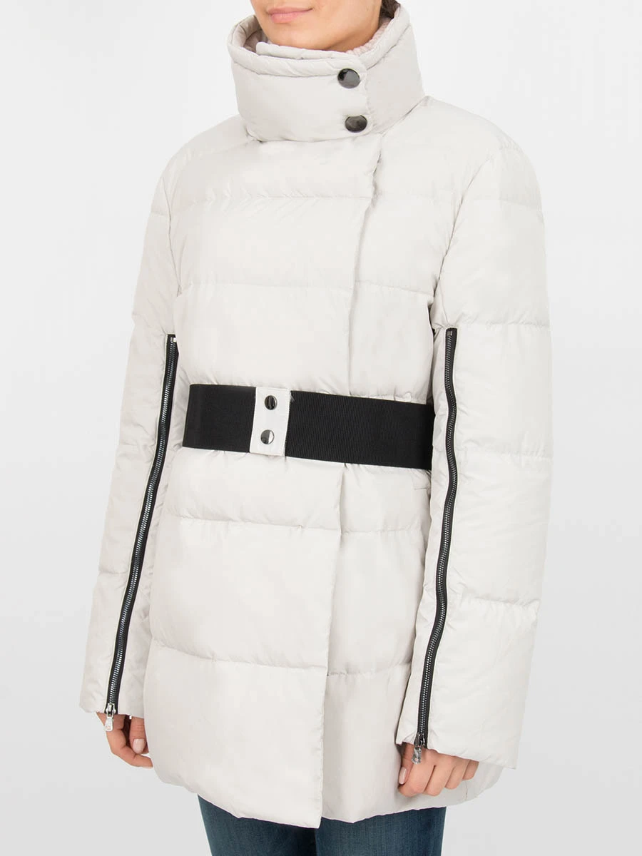 Стеганый пуховик