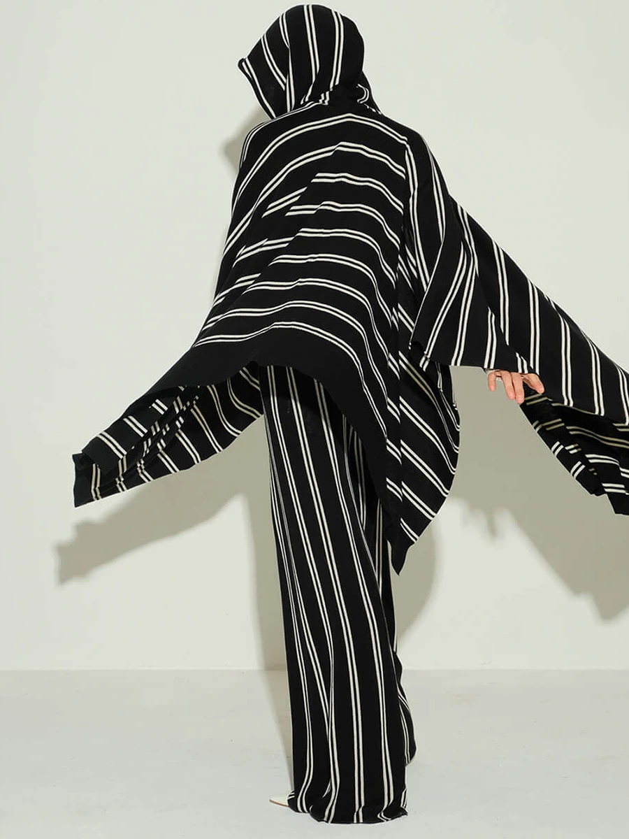 Накидка шерстяная в полоску