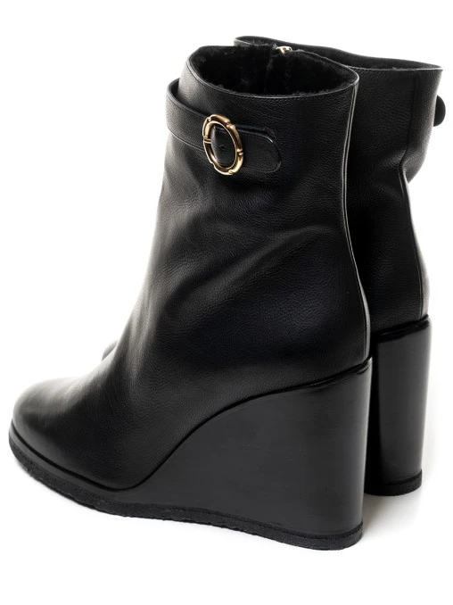 Ботильоны кожаные на меху S.FERRAGAMO