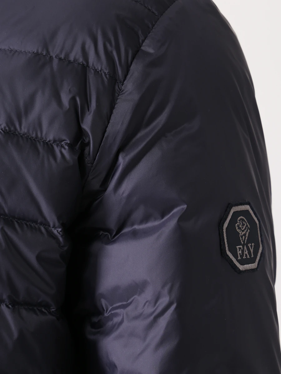 Бомбер пуховый