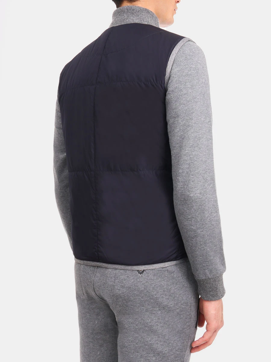 Утепленный жилет