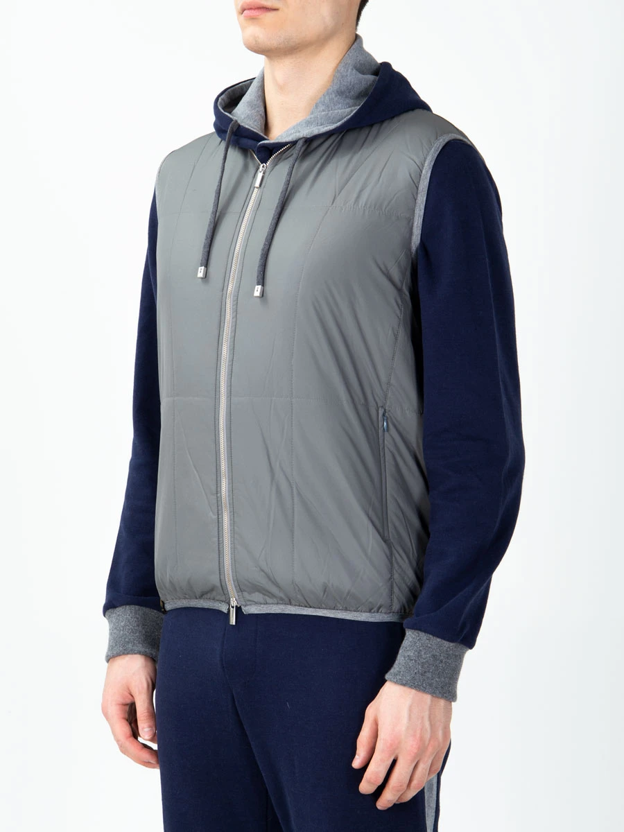 Стеганый жилет