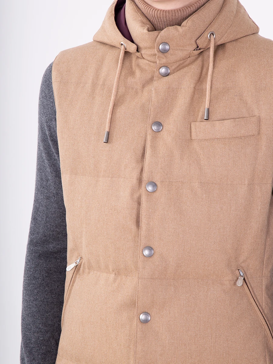 Пуховый жилет из шерсти