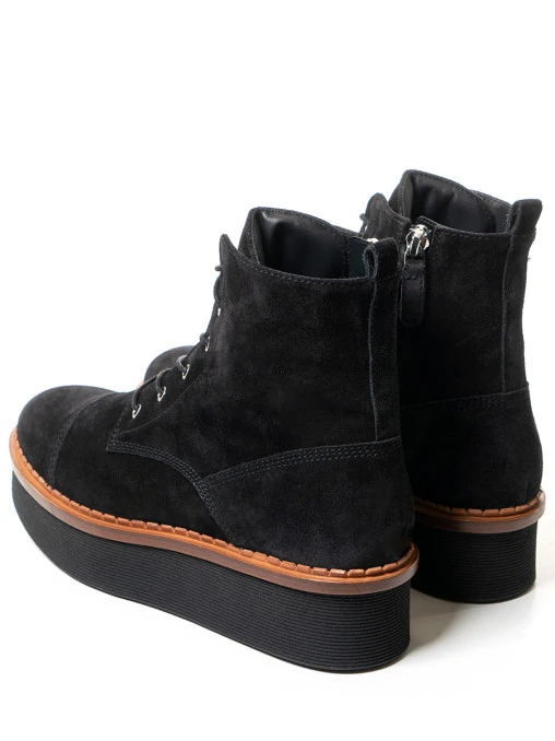 Ботинки замшевые TOD`S