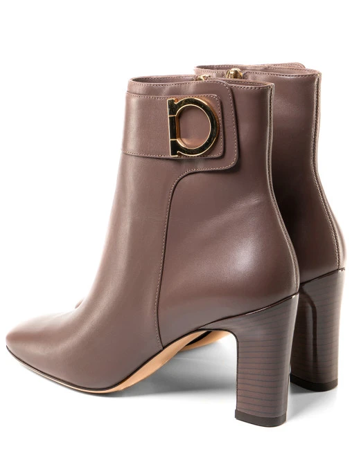 Ботильоны кожаные S.FERRAGAMO