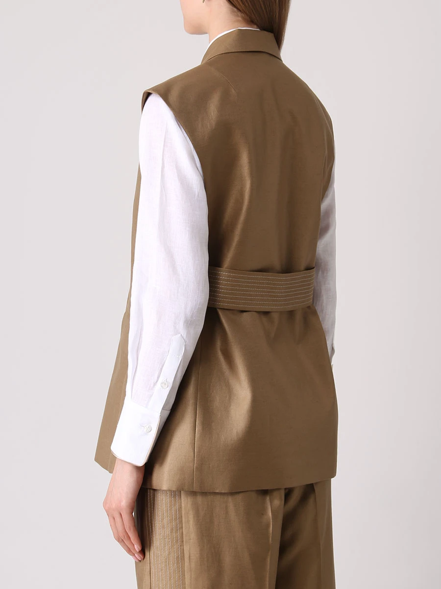 Костюм двубортный