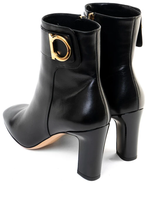 Ботильоны кожаные S.FERRAGAMO