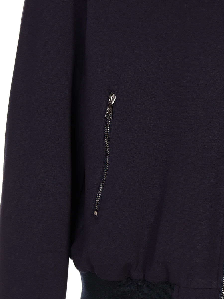 Костюм спортивный