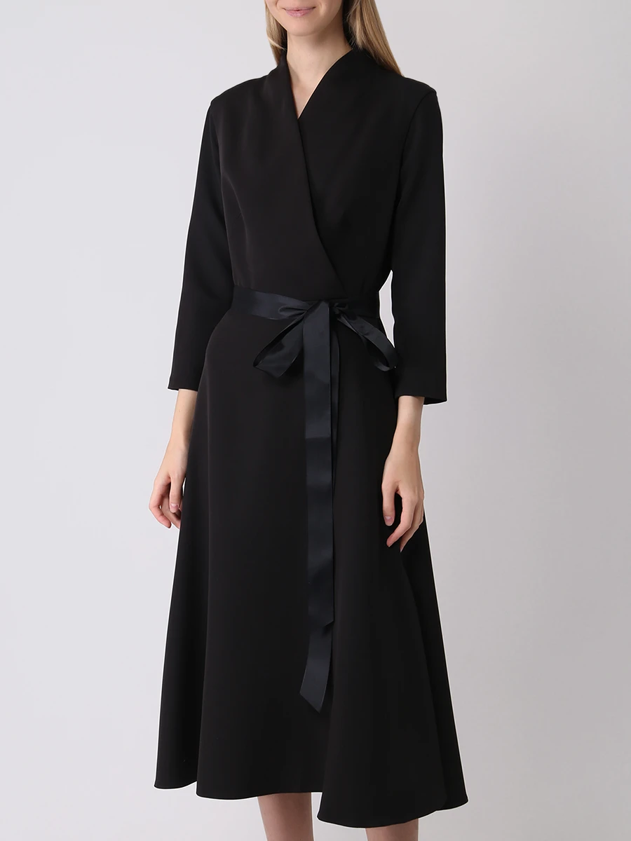 Платье с поясом