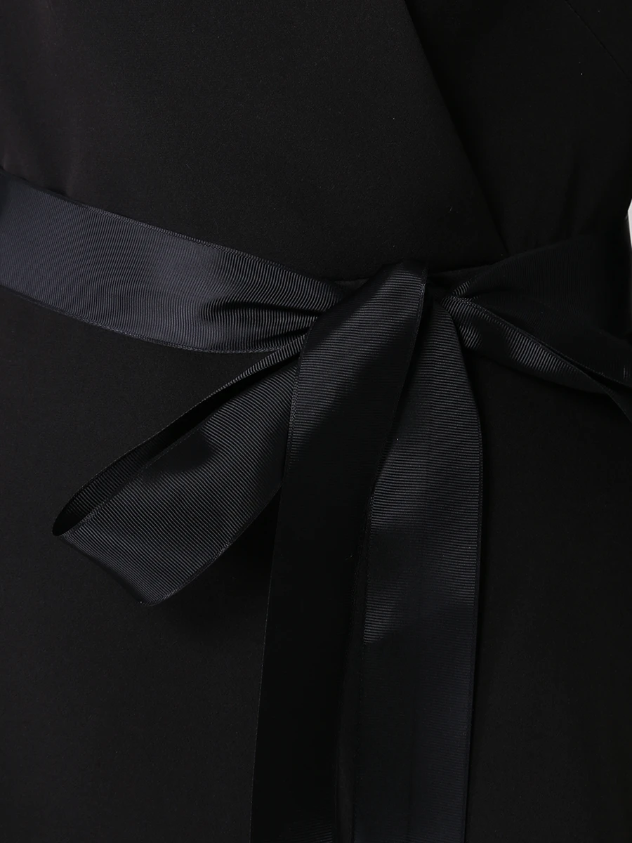 Платье с поясом