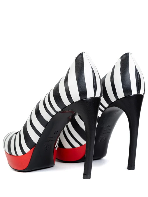 Туфли кожаные ALEXANDER MCQUEEN