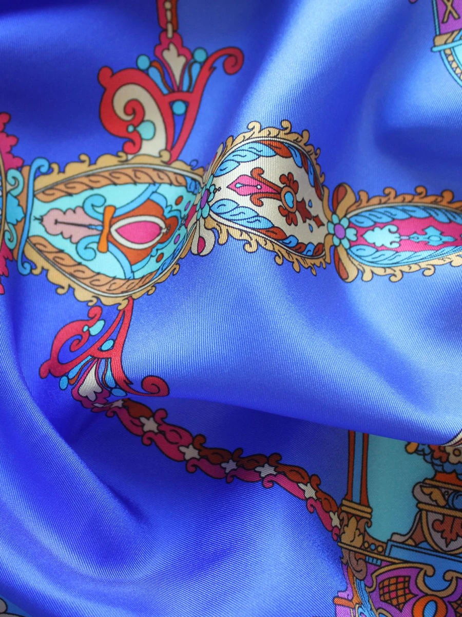 Платок шелковый Faberge Treasures