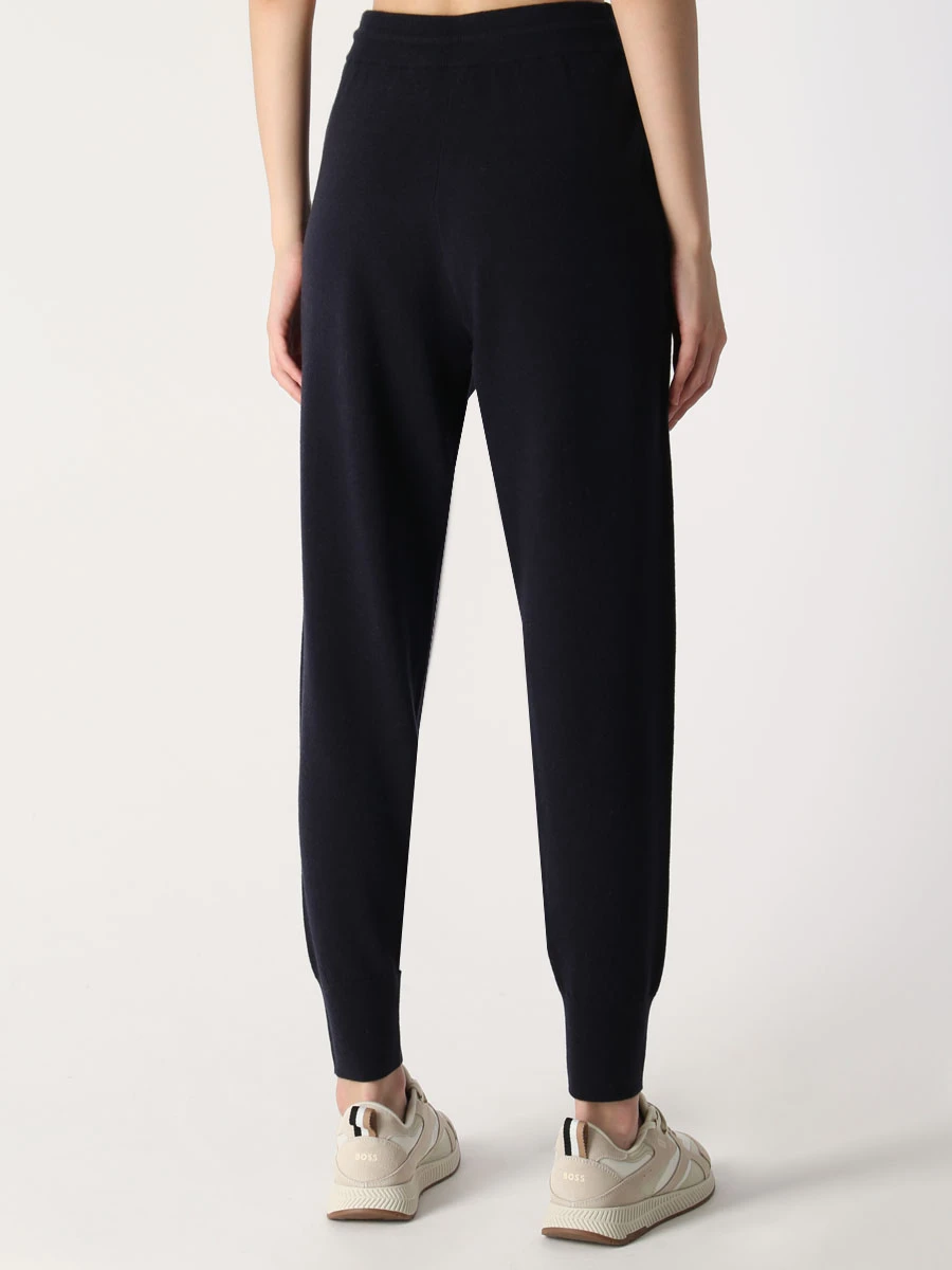 Костюм шерстяной