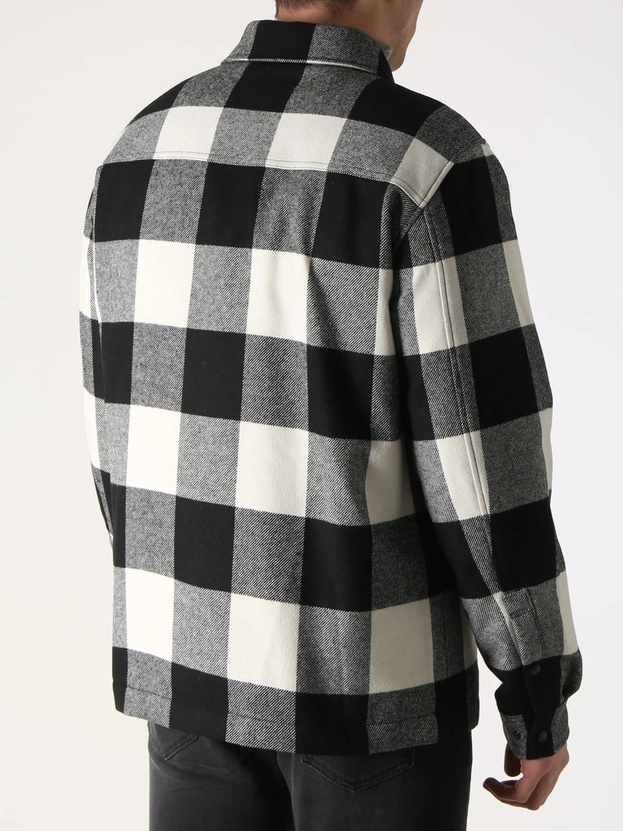 Пуховик в клетку