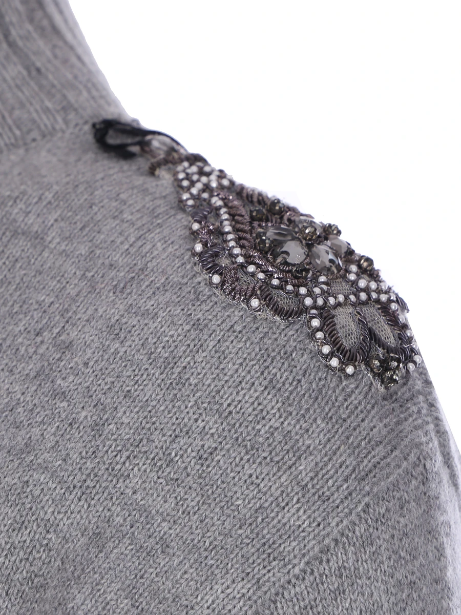 Свитер шерстяной