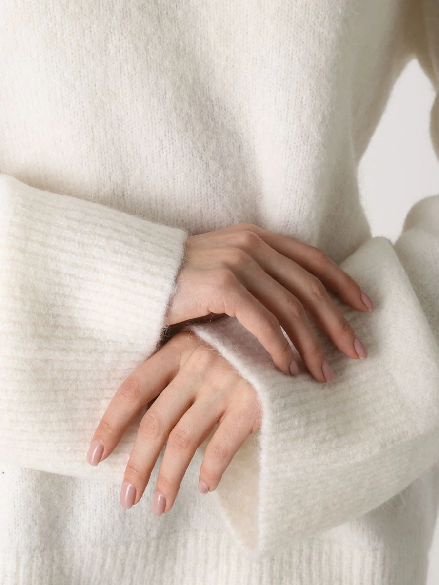 Свитер из альпака