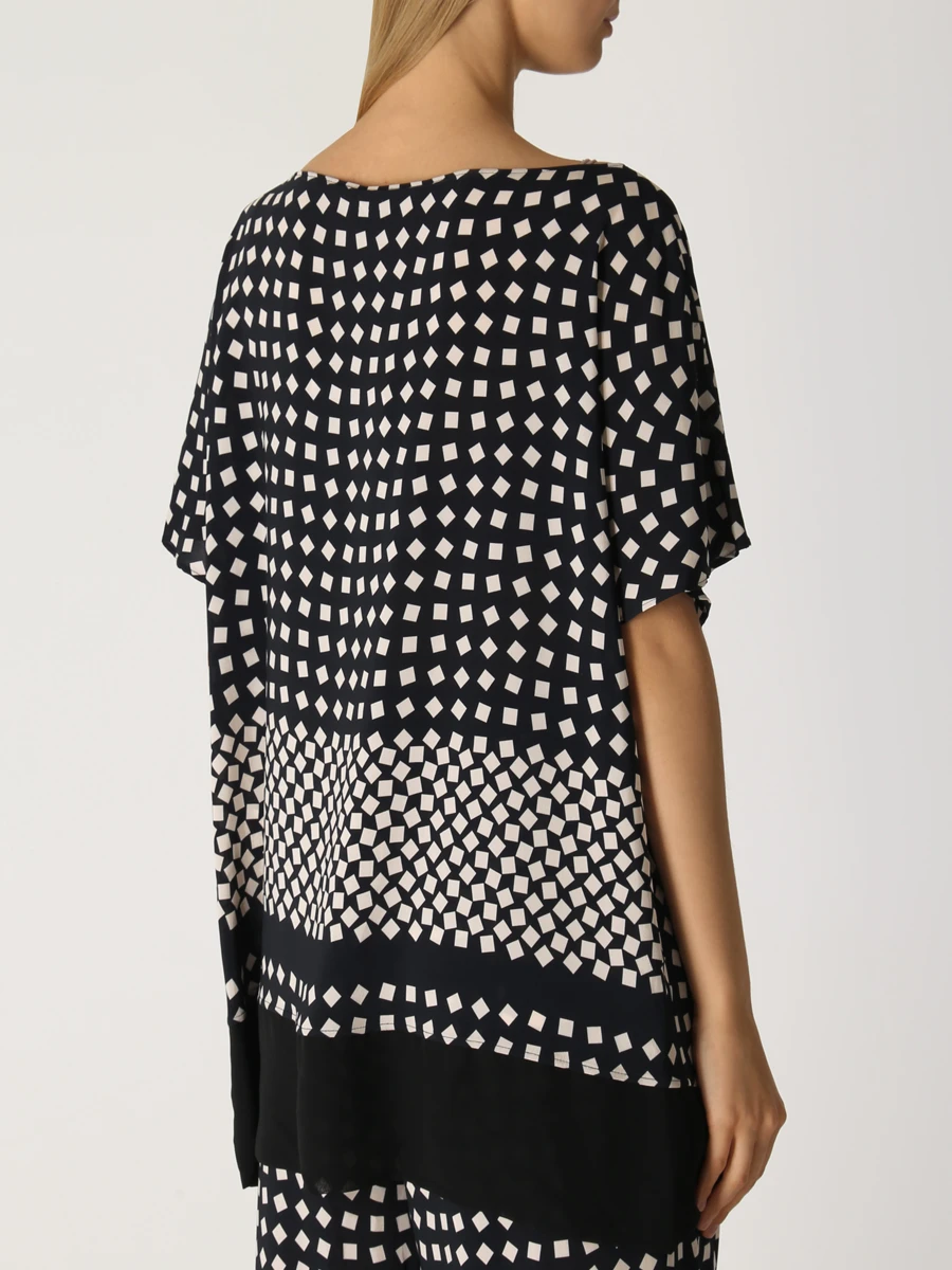 Костюм из вискозы