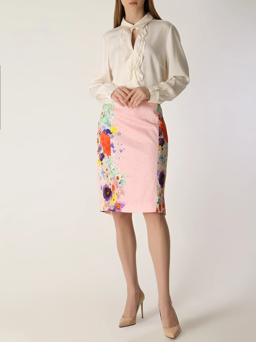 Блуза шелковая с рюшами