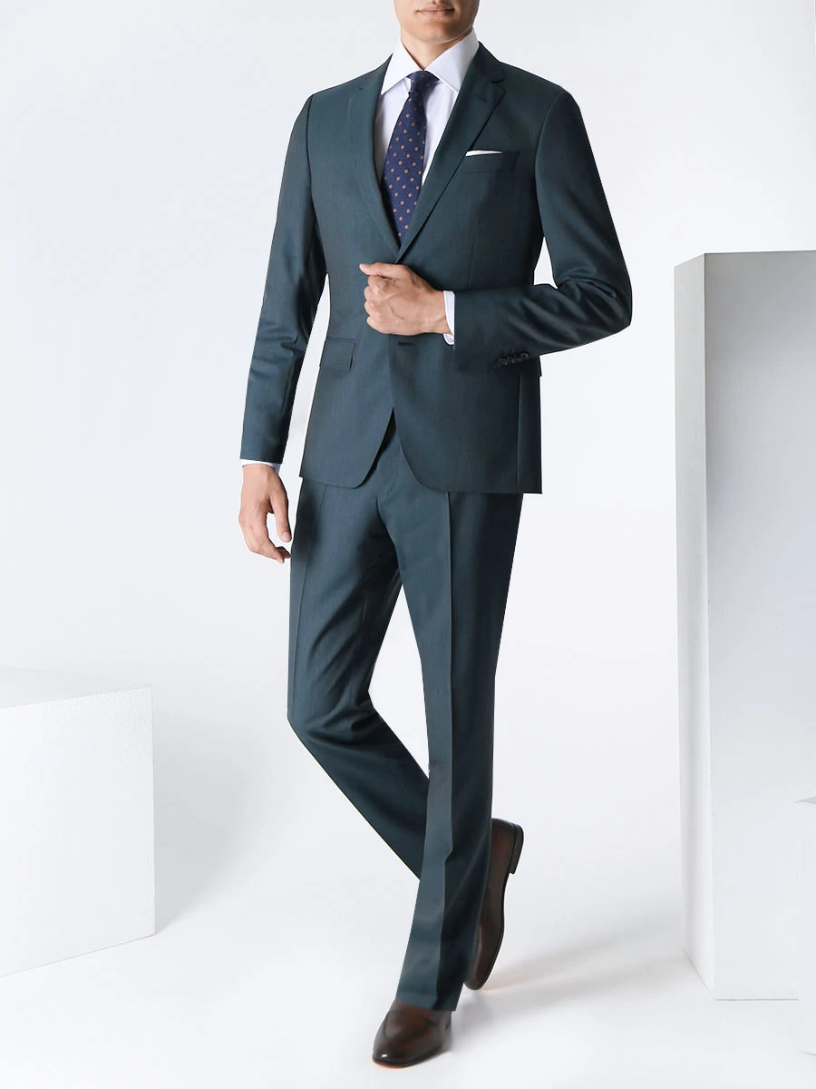 Костюм шерстяной