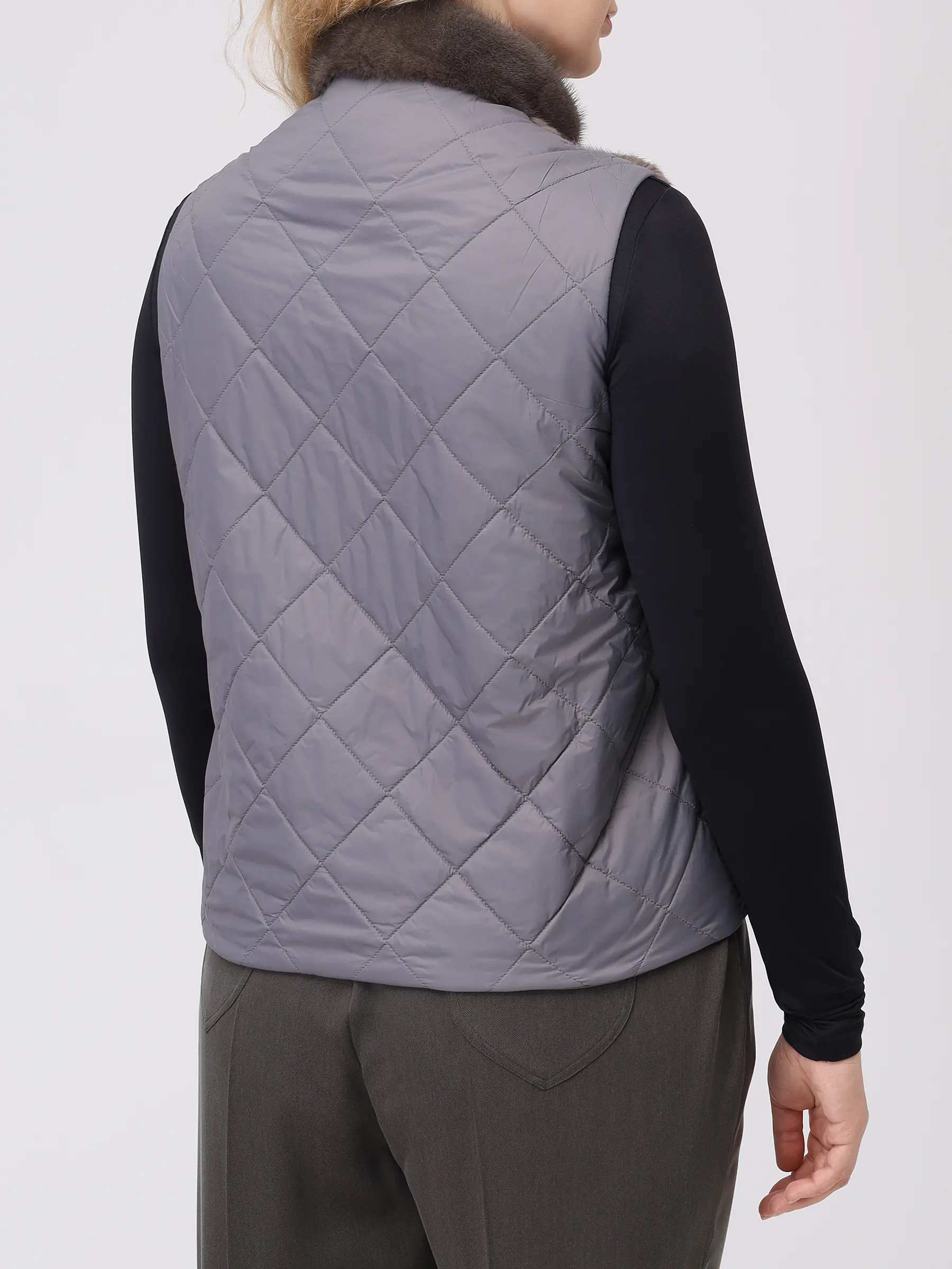 Жилет с мехом норки