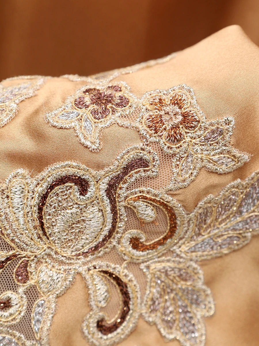 Пеньюар шелковый