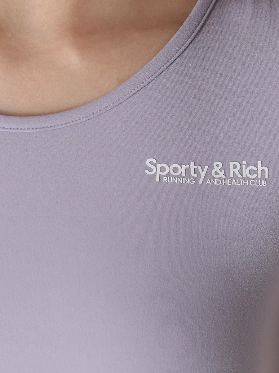 Футболка с логотипом