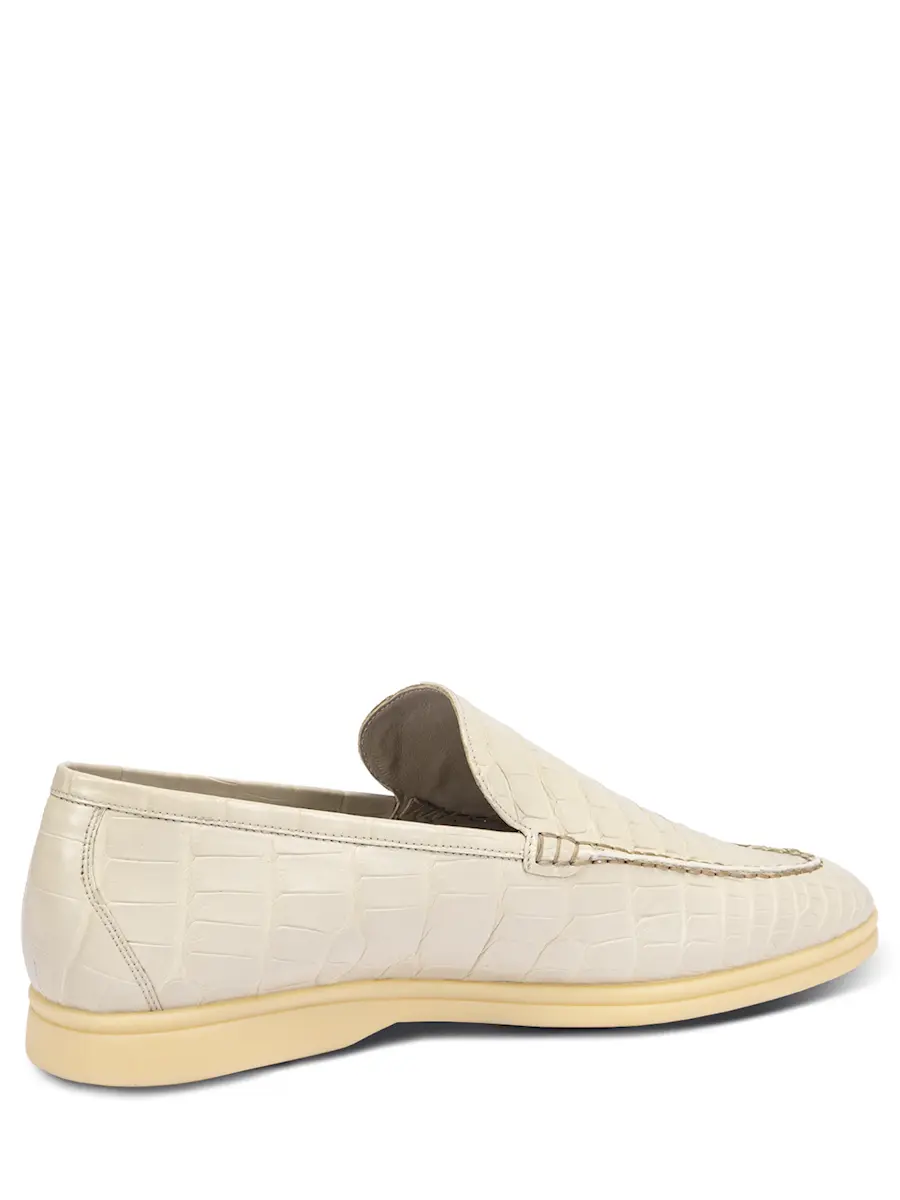 Лоферы из кожи крокодила