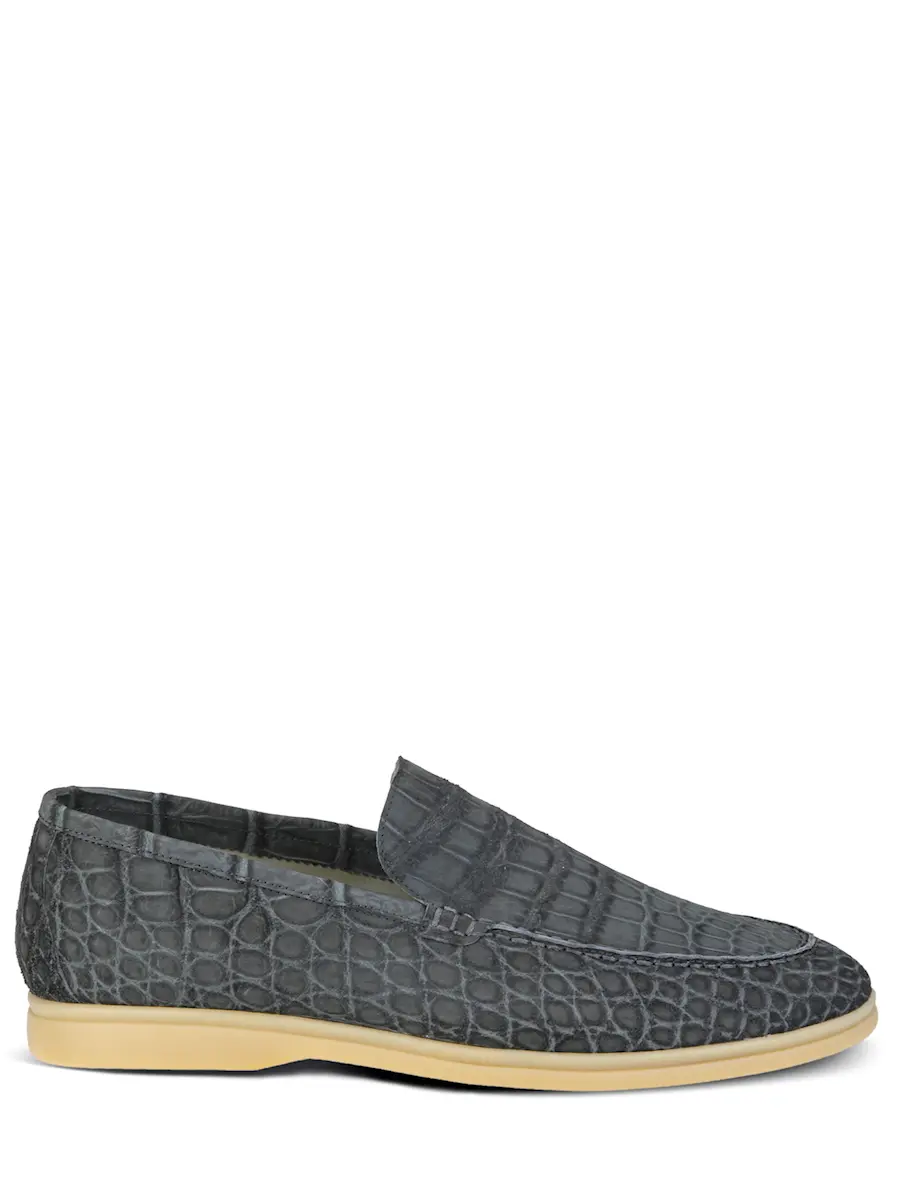 Лоферы из кожи крокодила