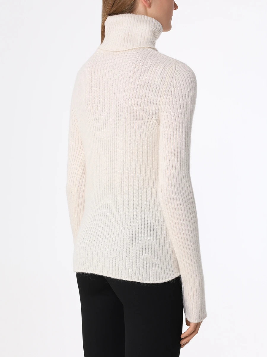 Свитер шерстяной