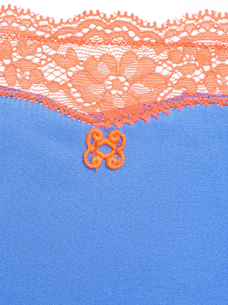 Трусы-стринг с кружевом