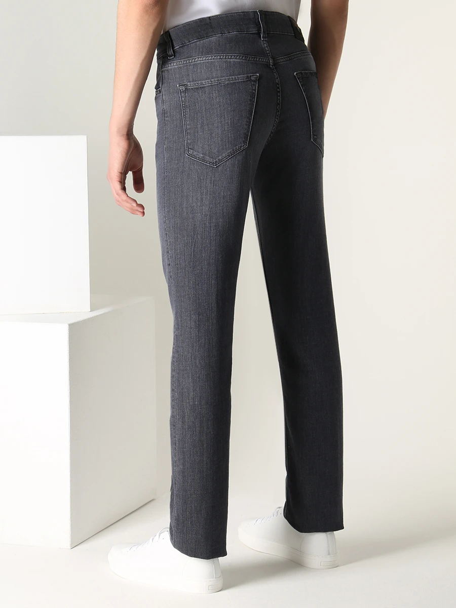 Джинсы Regular Fit хлопковые от BOSS за 13 650 рублей со скидкой 30% ...