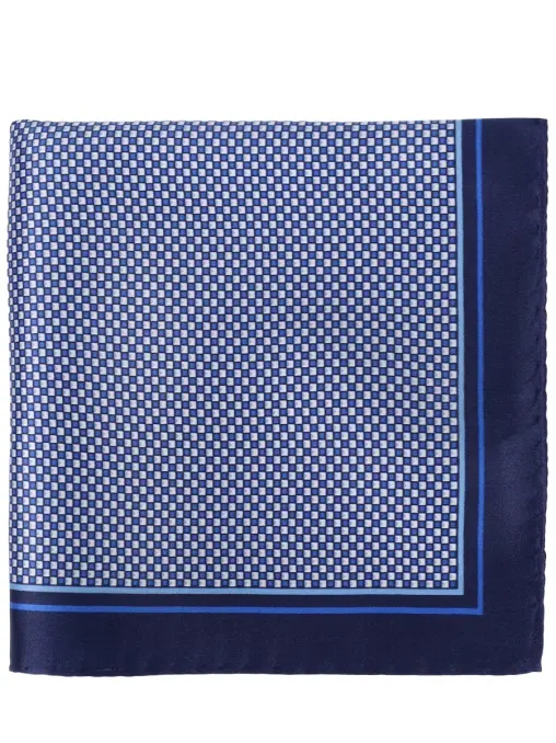 Платок шелковый BOSS