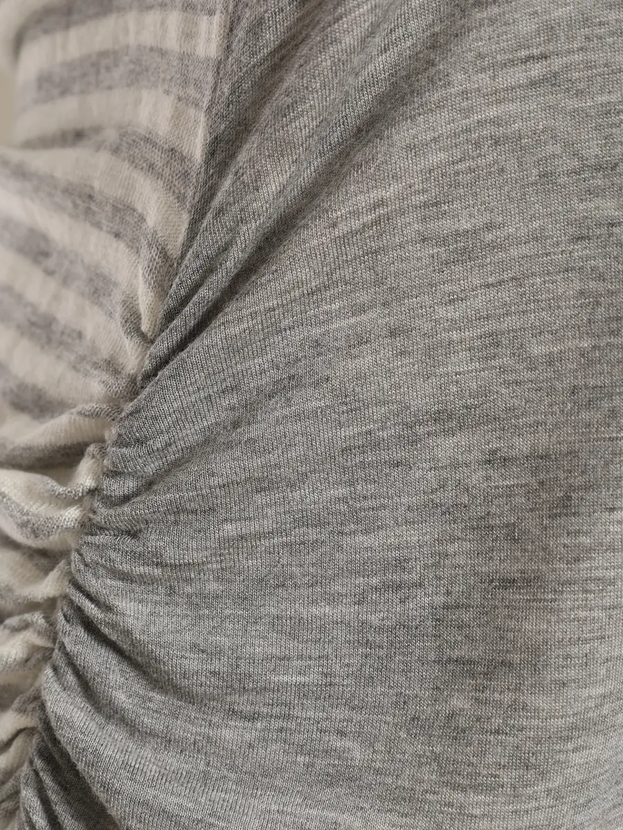 Футболка из вискозы