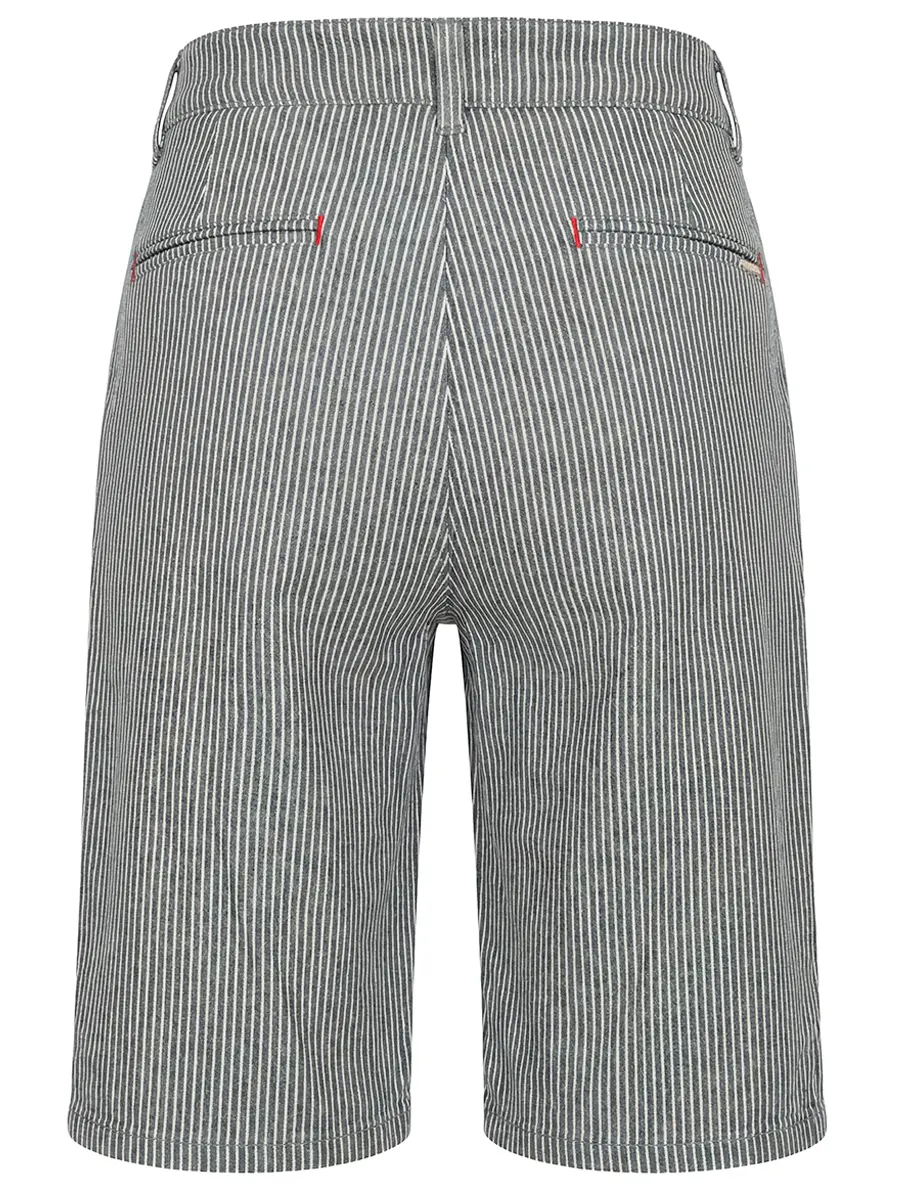 Шорты в полоску