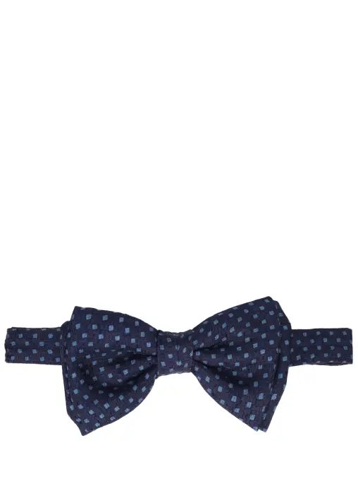 Бабочка шелковая BOSS