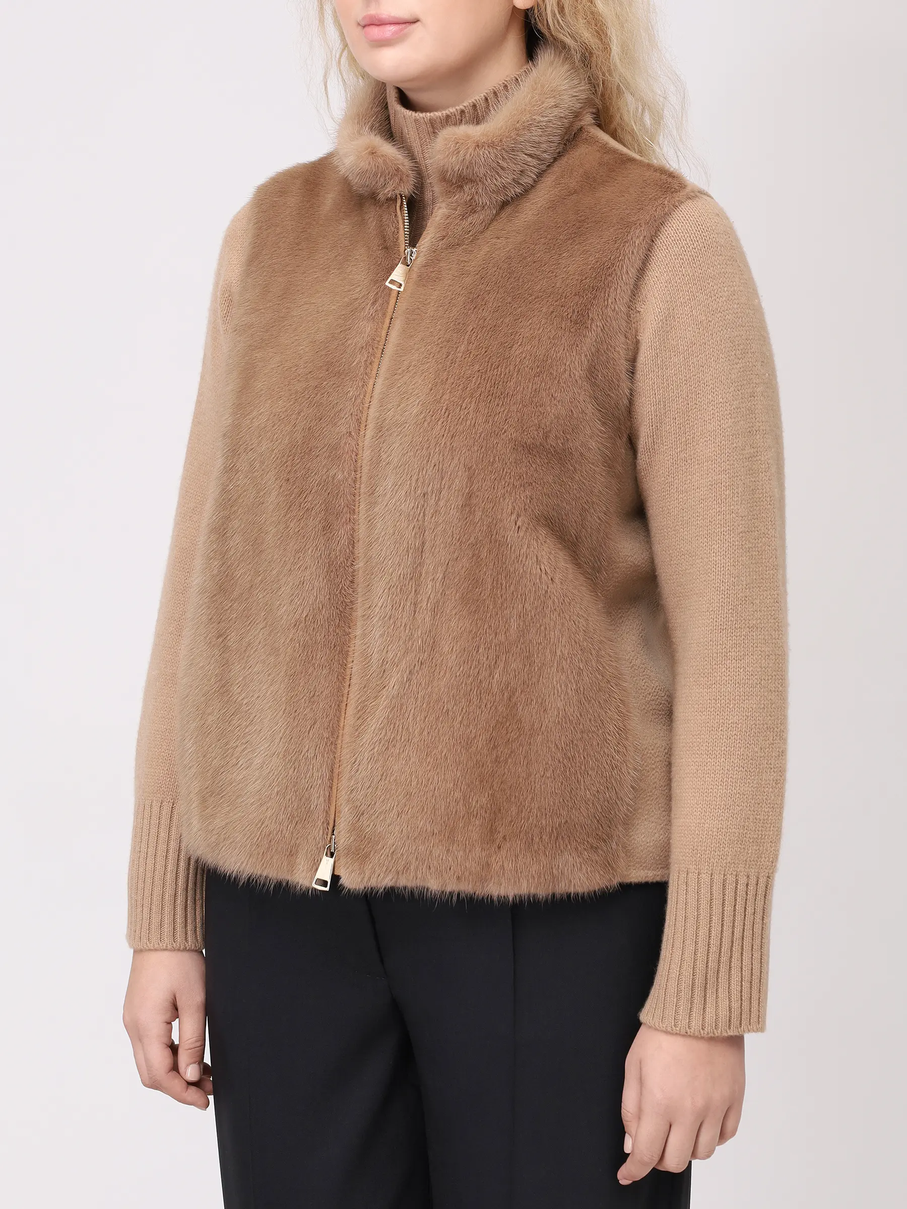 Жилет из кашемира и меха норки