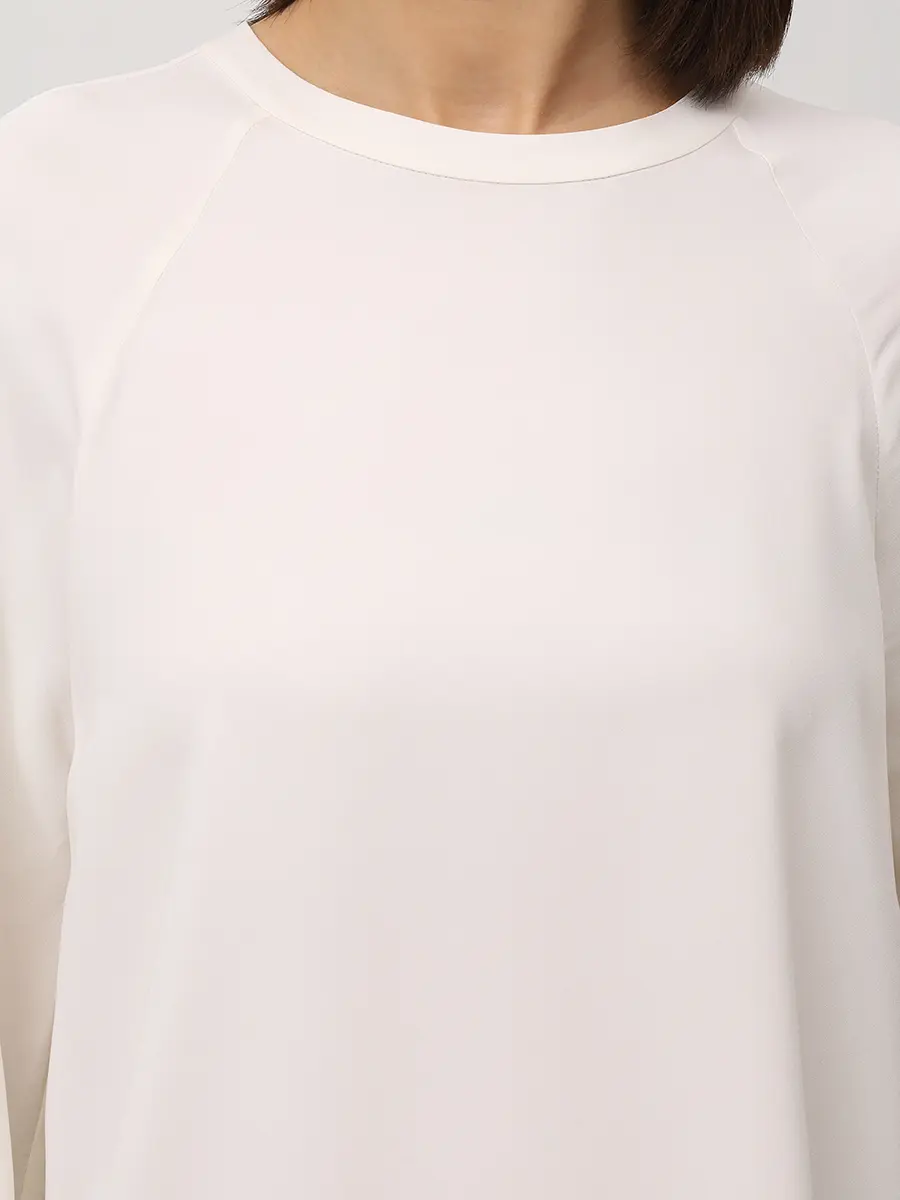 Блуза из вискозы и шелка