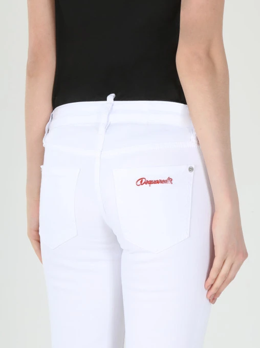Джинсы белые зауженные DSQUARED2
