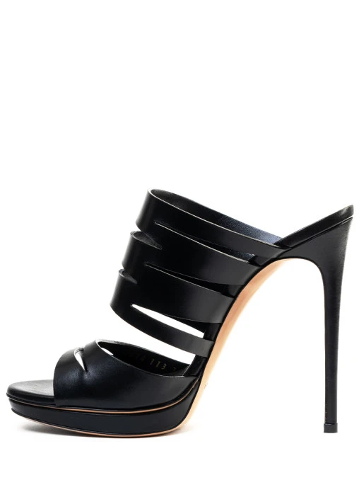 Босоножки кожаные CASADEI