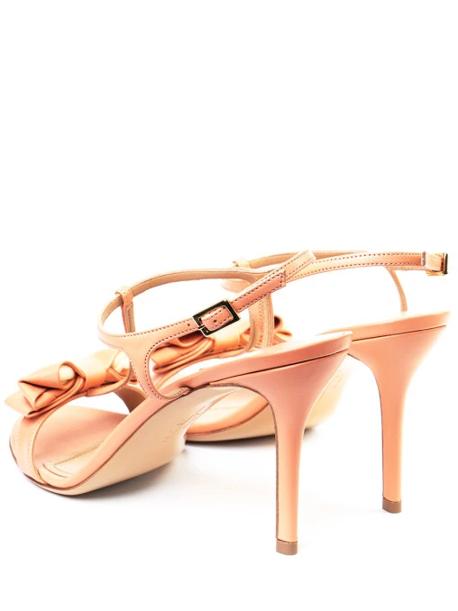 Босоножки кожаные S.FERRAGAMO