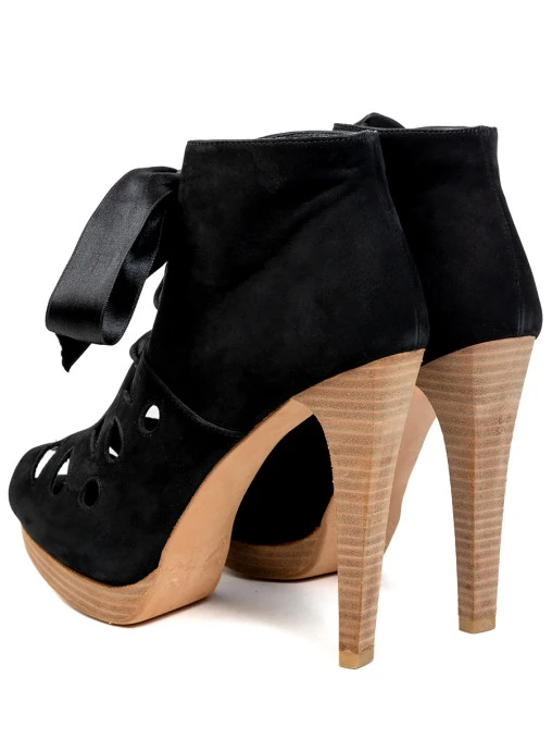 Ботильоны замшевые STUART WEITZMAN