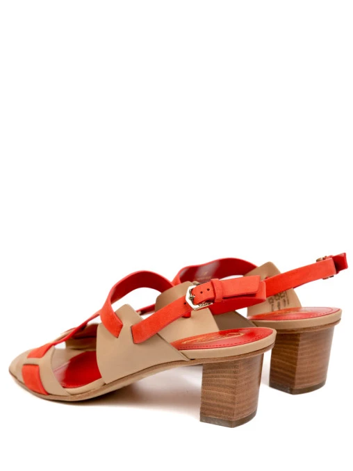 Босоножки кожаные TOD`S