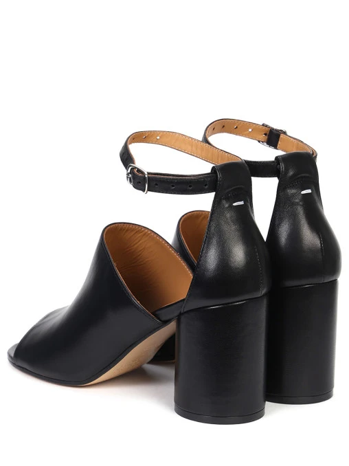 Босоножки кожаные MAISON MARGIELA