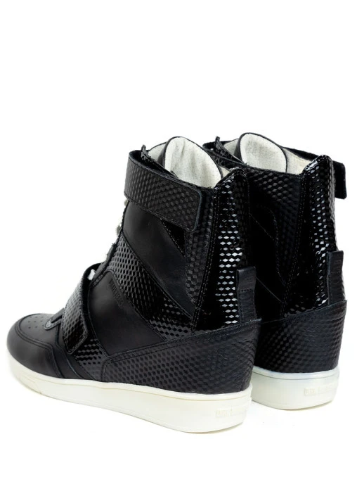 Сникерсы кожаные DIRK BIKKEMBERGS
