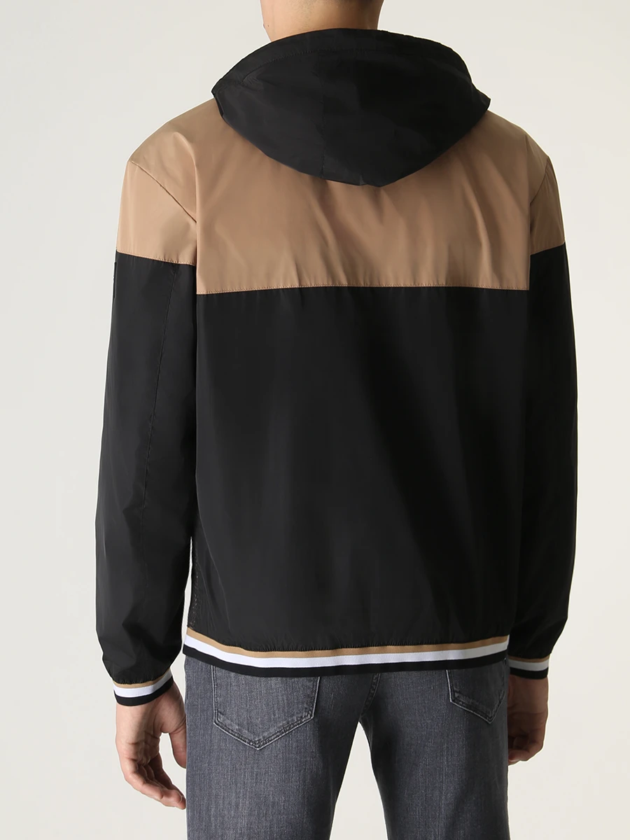 Куртка с капюшоном