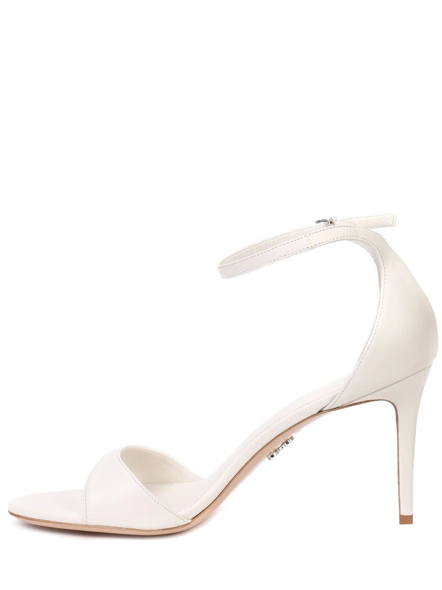 Босоножки кожаные