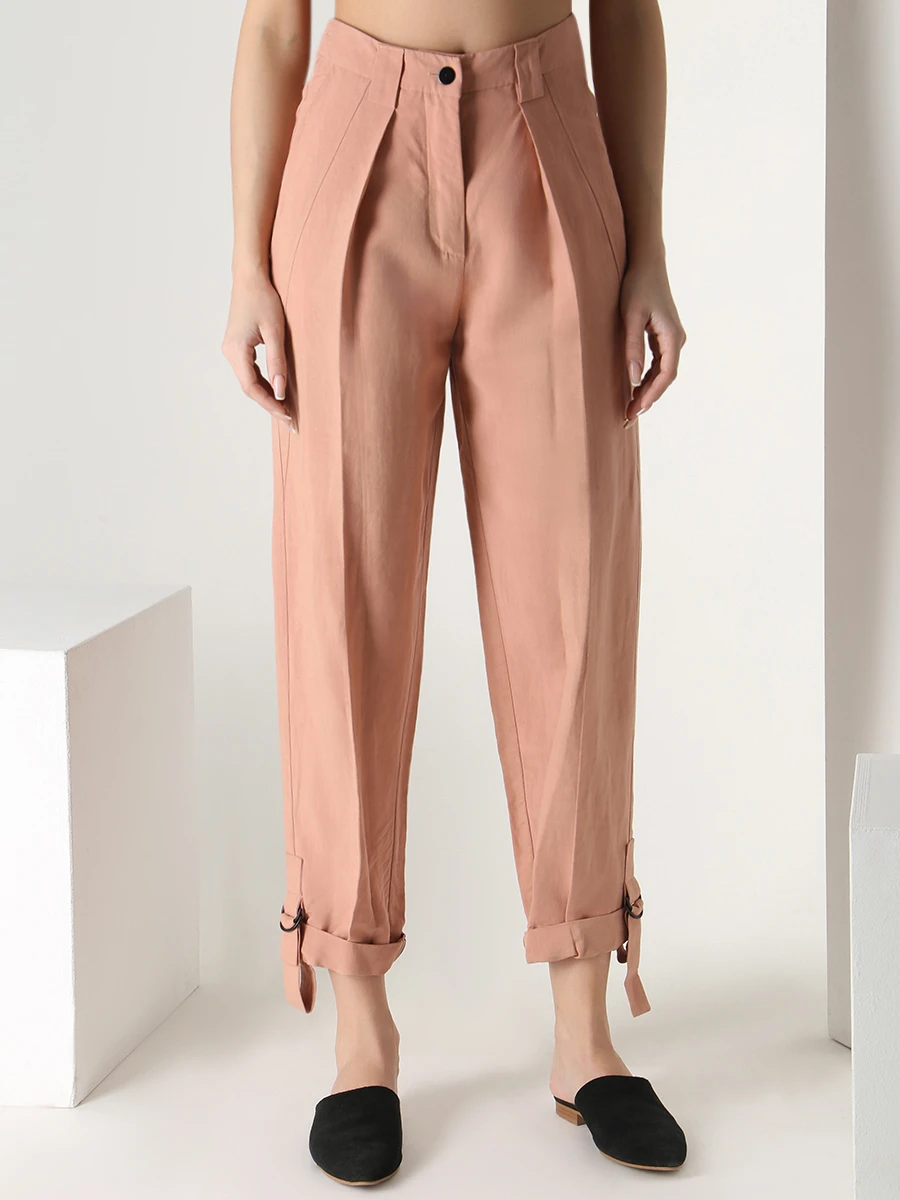 Костюм из вискозы и льна